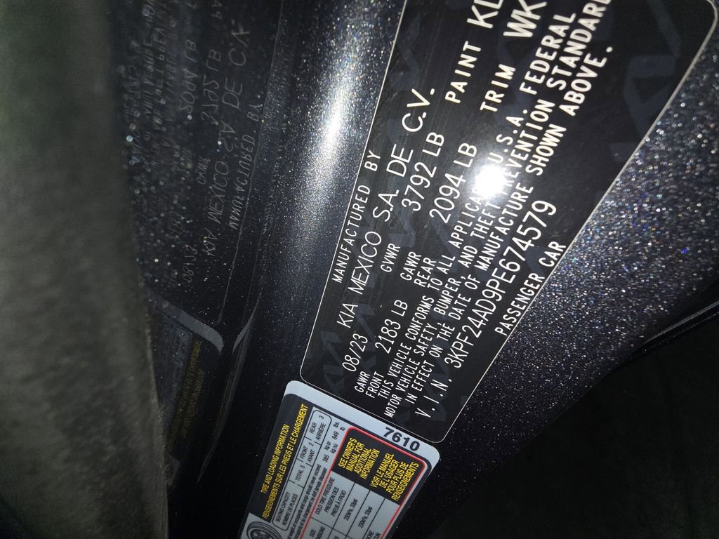 Used 2023 Kia Forte LXS image 27