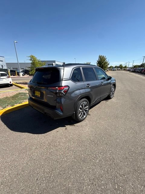 Used 2026 Subaru Forester Touring w/ Touring Package AWD/4WD image 2
