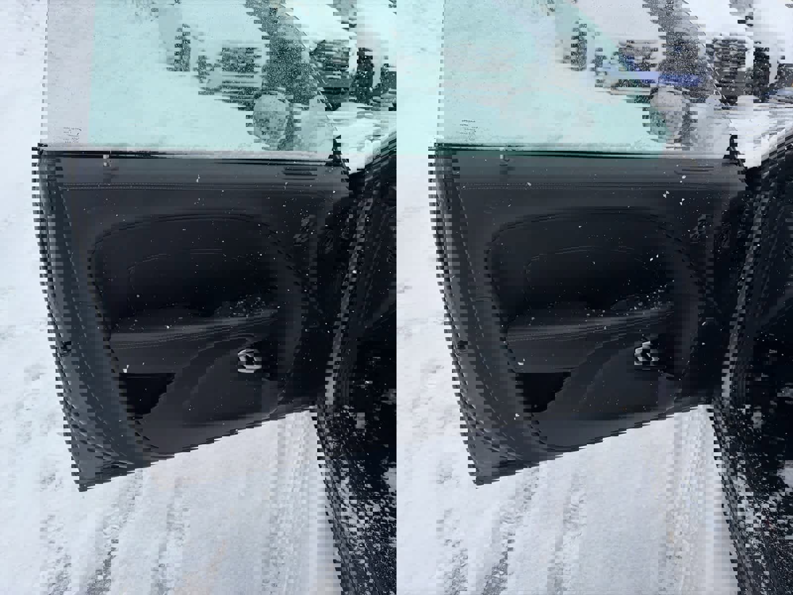 Used 2021 Dodge Challenger SXT w/ Plus Package image 12