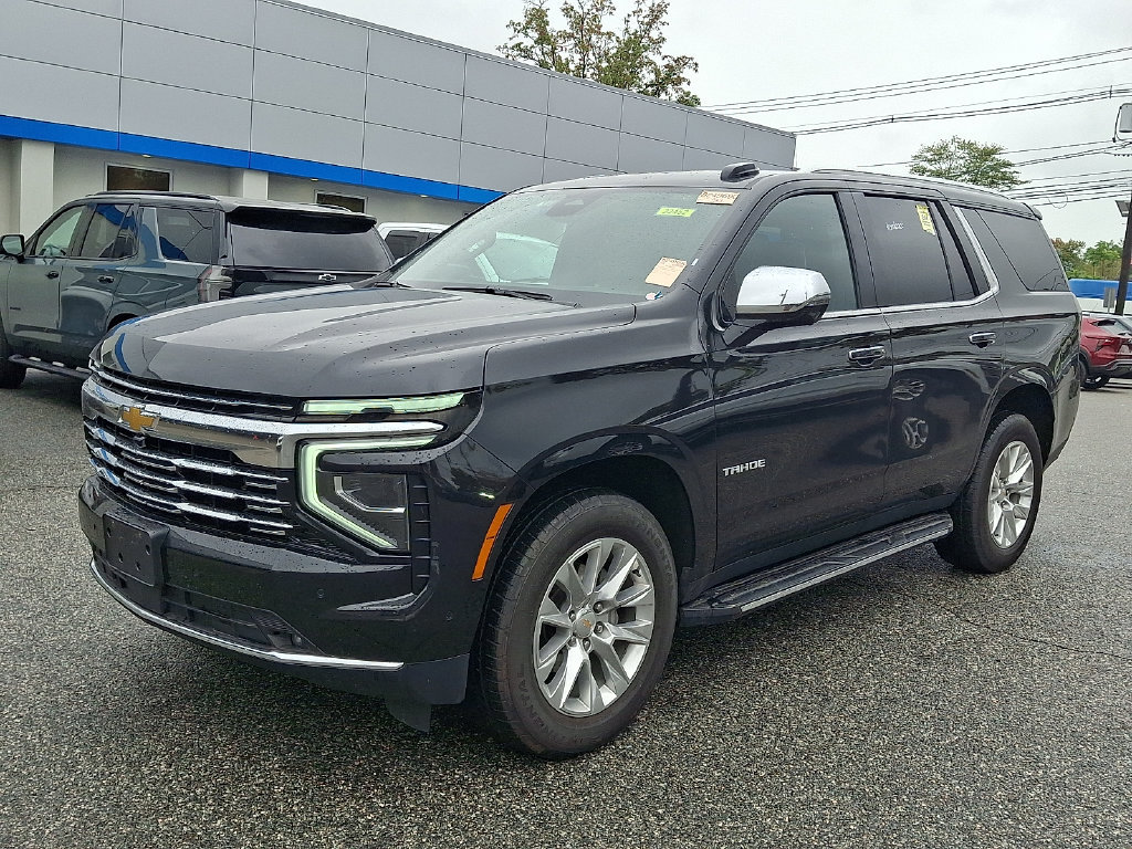 Certified 2025 Chevrolet Tahoe Premier AWD/4WD image 3