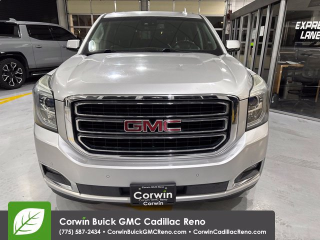 Used 2017 GMC Yukon XL SLT w/ Open Road Package AWD/4WD image 9
