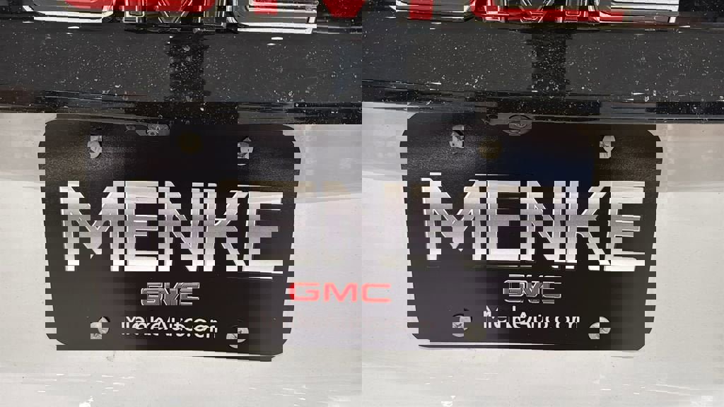 New 2026 GMC Acadia AT4 w/ LPO, Floor Liner Package image 9