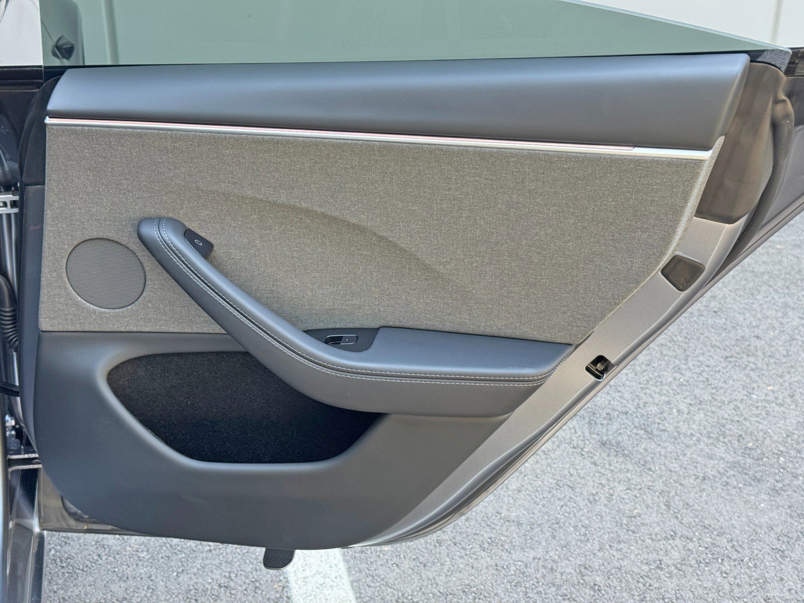 Used 2025 Tesla Model 3 Long Range RWD image 51
