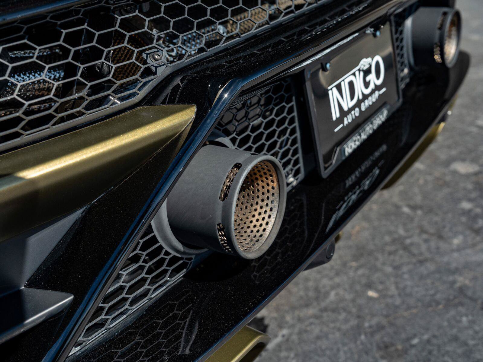 Used 2023 Lamborghini Huracan EVO RWD image 30