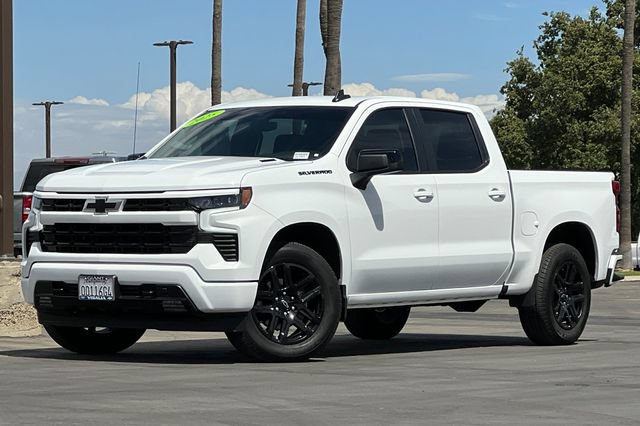 Used 2025 Chevrolet Silverado 1500 RST w/ Dark Appearance Package RWD image 8
