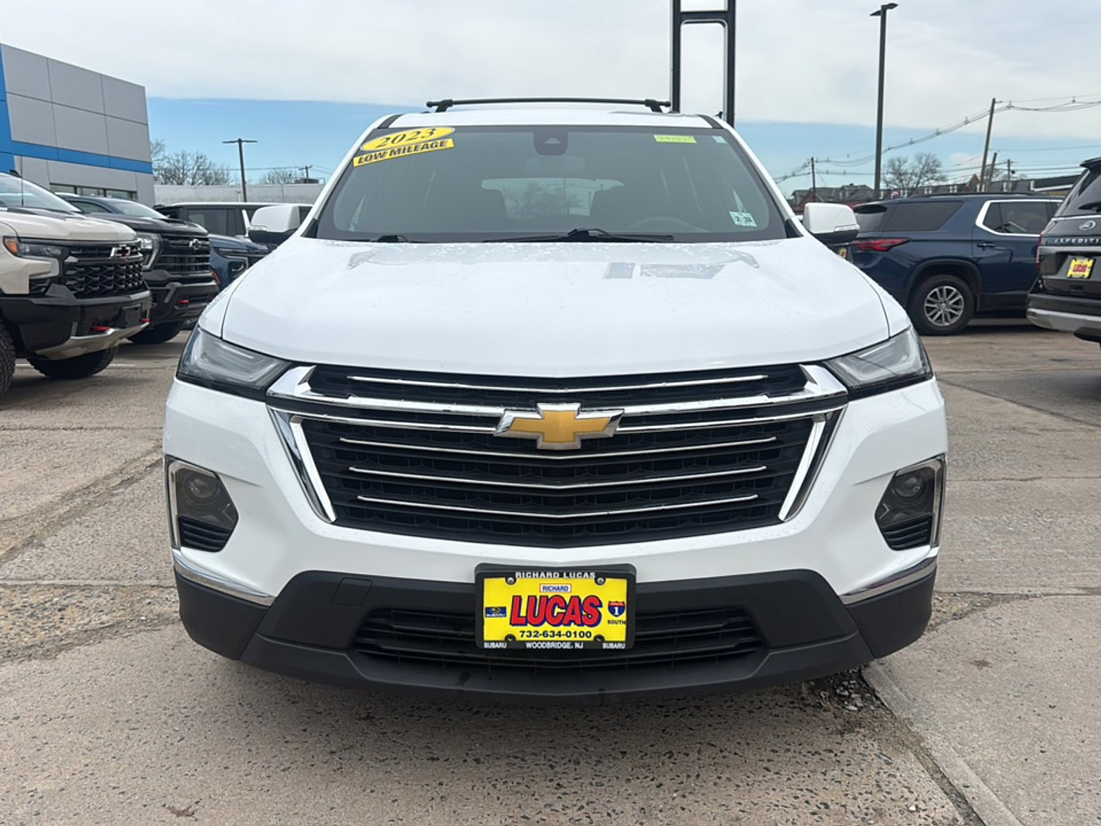 Certified 2023 Chevrolet Traverse LT AWD/4WD image 3