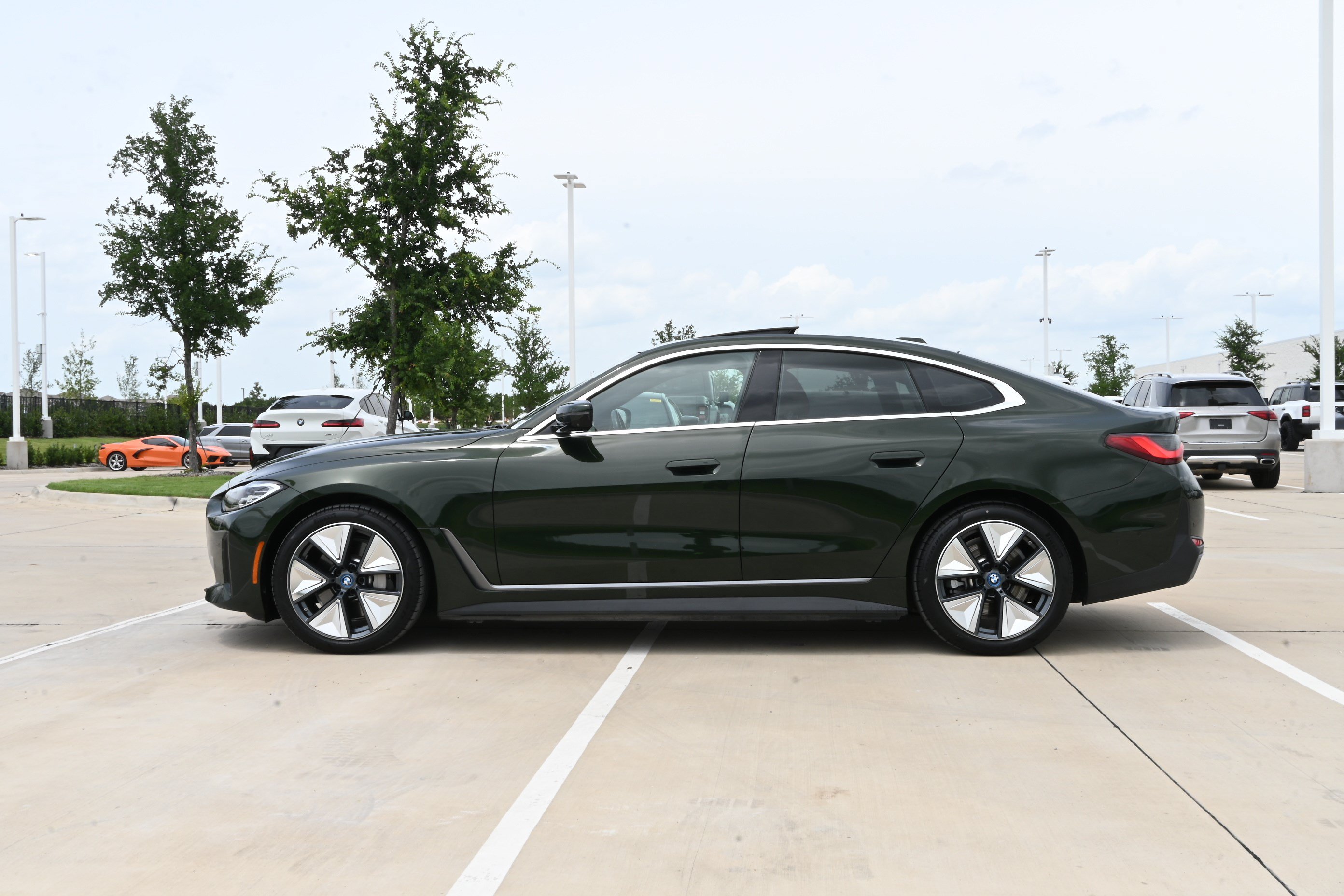 Certified 2023 BMW i4 eDrive35 RWD image 6