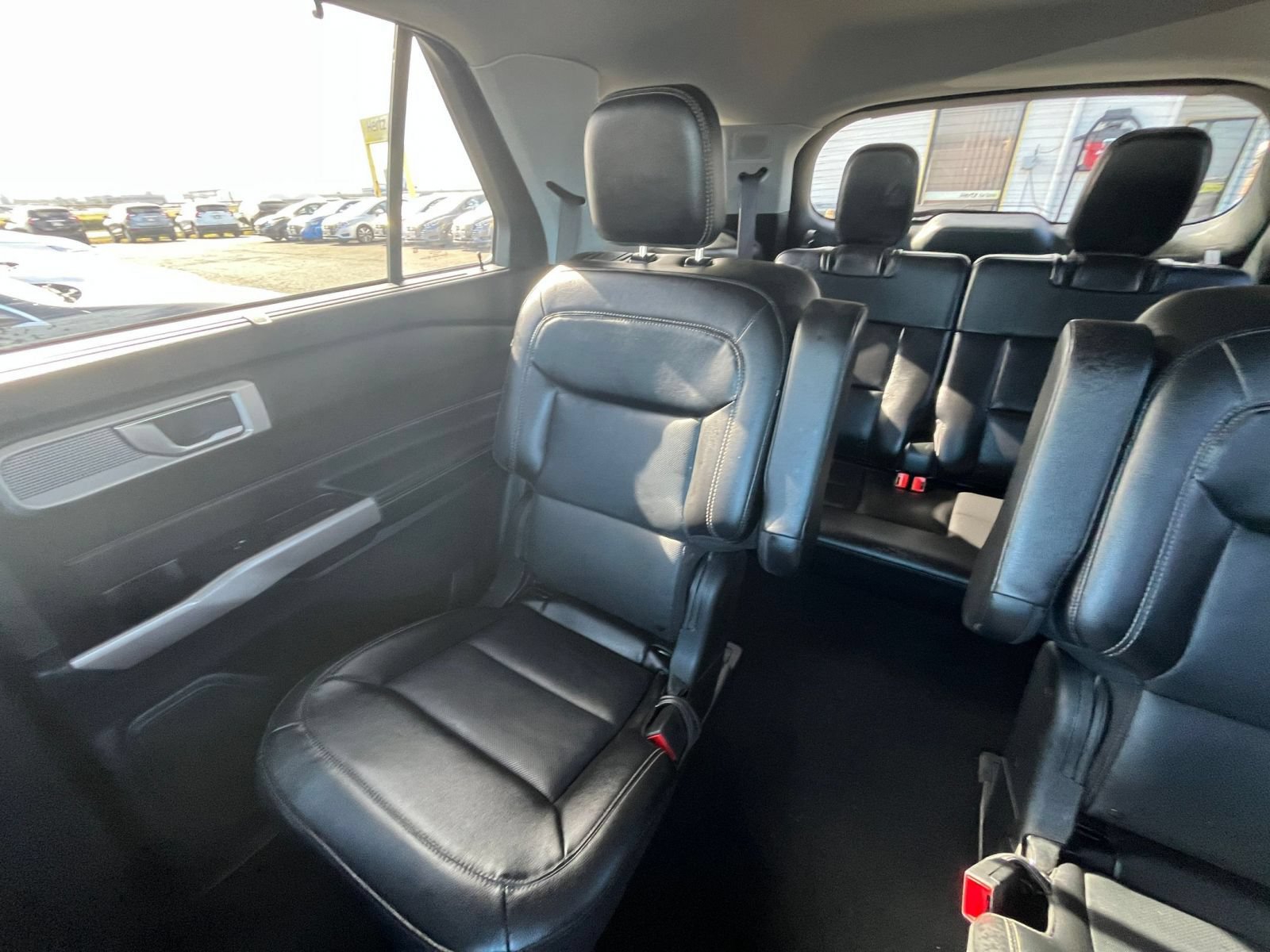 Used 2024 Ford Explorer Limited AWD/4WD image 39