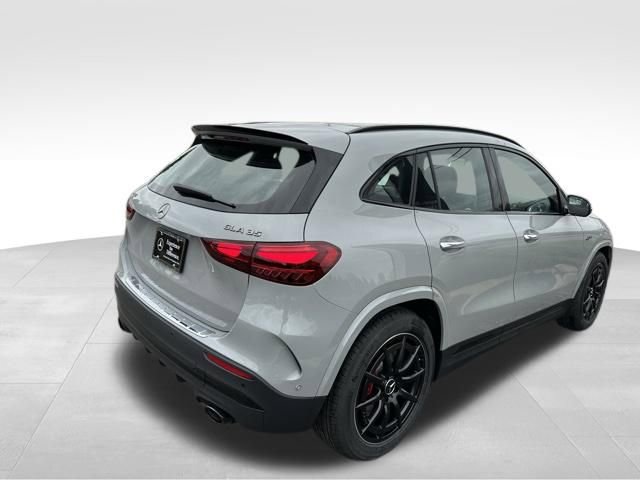 New 2026 Mercedes-Benz GLA 35 AMG 4MATIC image 5
