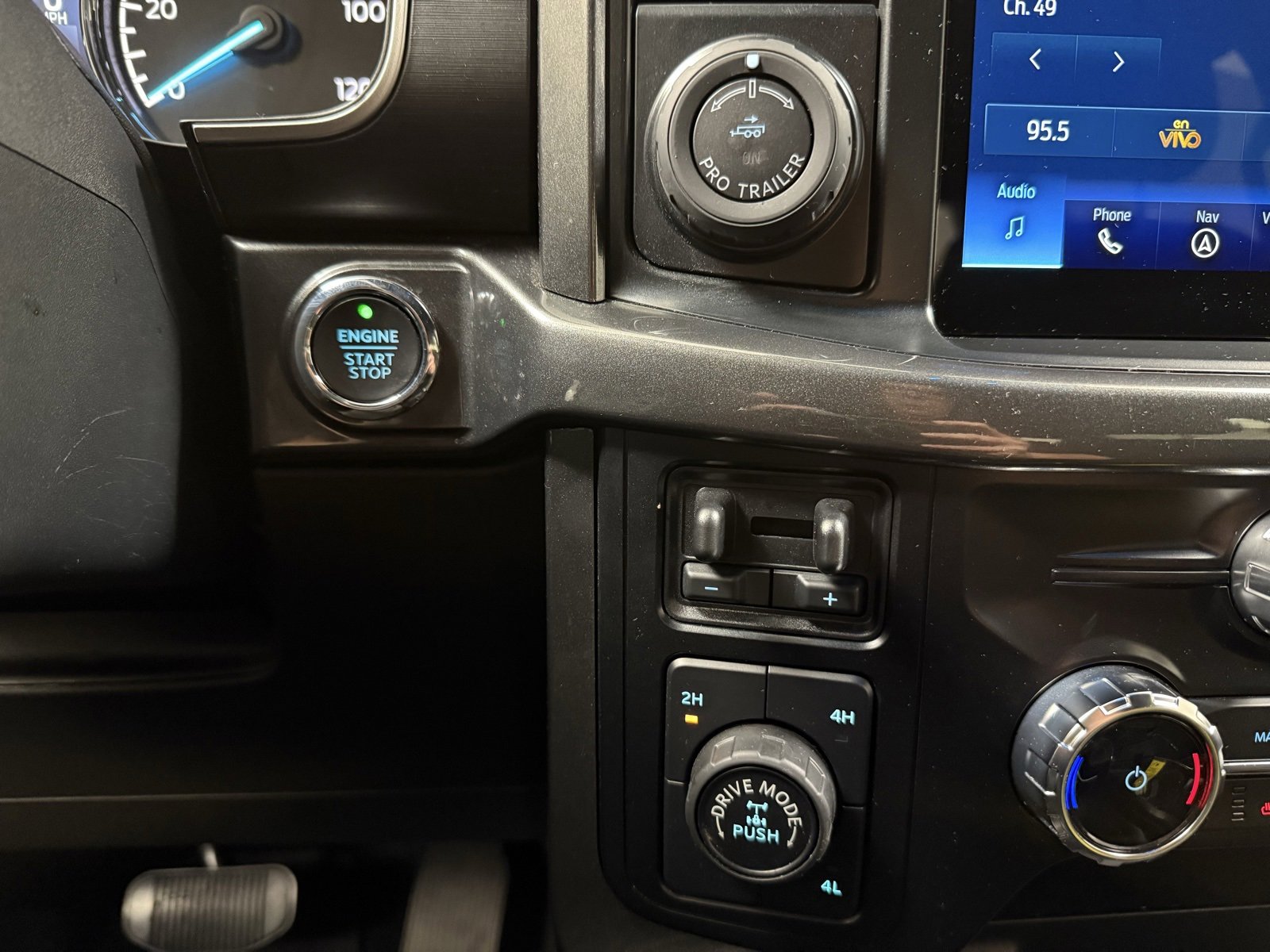 Used 2023 Ford F150 XLT w/ Equipment Group 302A High image 22