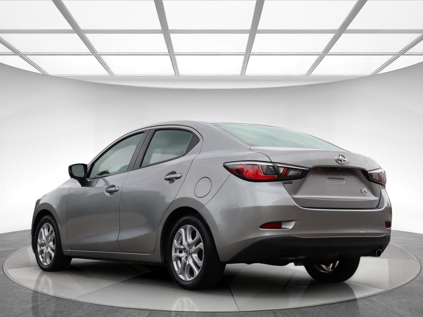 Used 2016 Scion iA FWD image 6