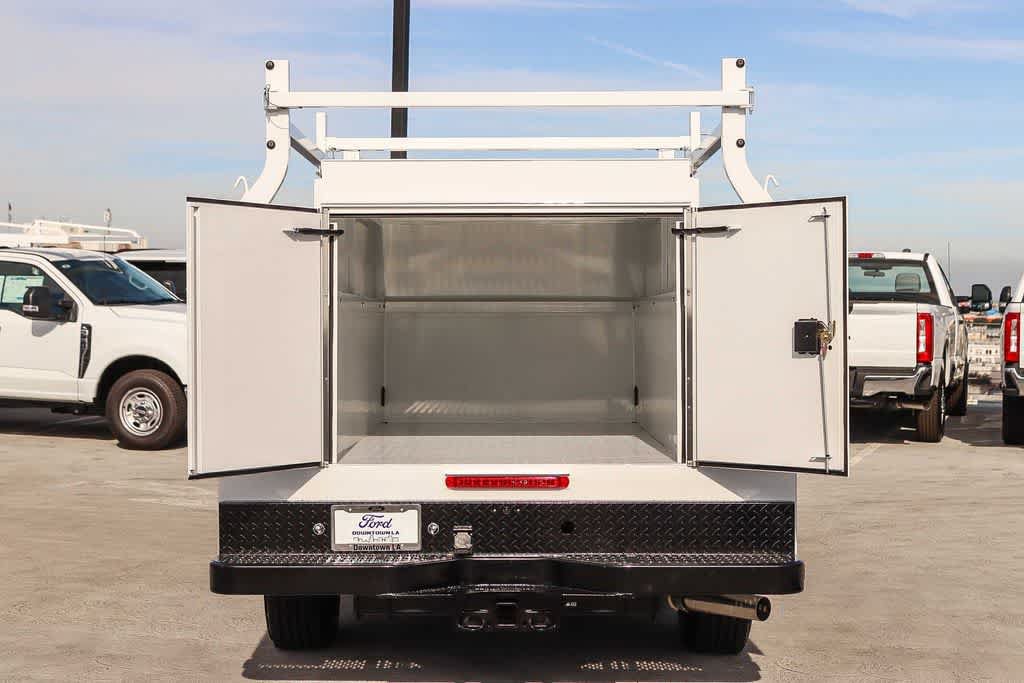 New 2026 Ford F250 XL w/ XL Chrome Package RWD image 33