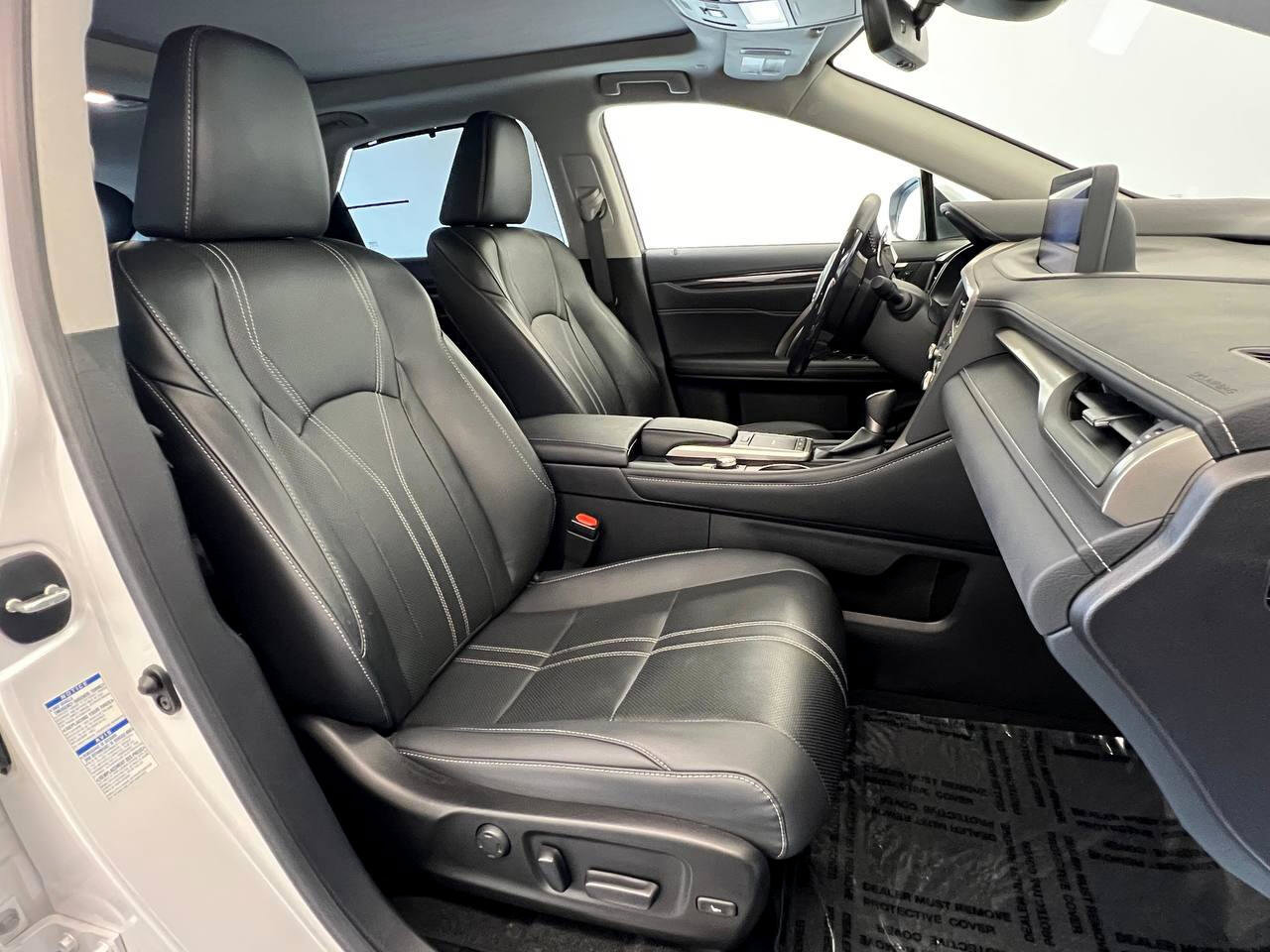 Used 2022 Lexus RX 450h AWD w/ Luxury Package image 12