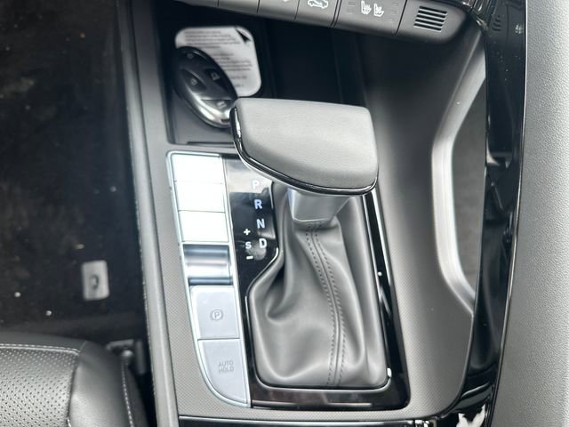 New 2026 Hyundai Elantra Limited image 17