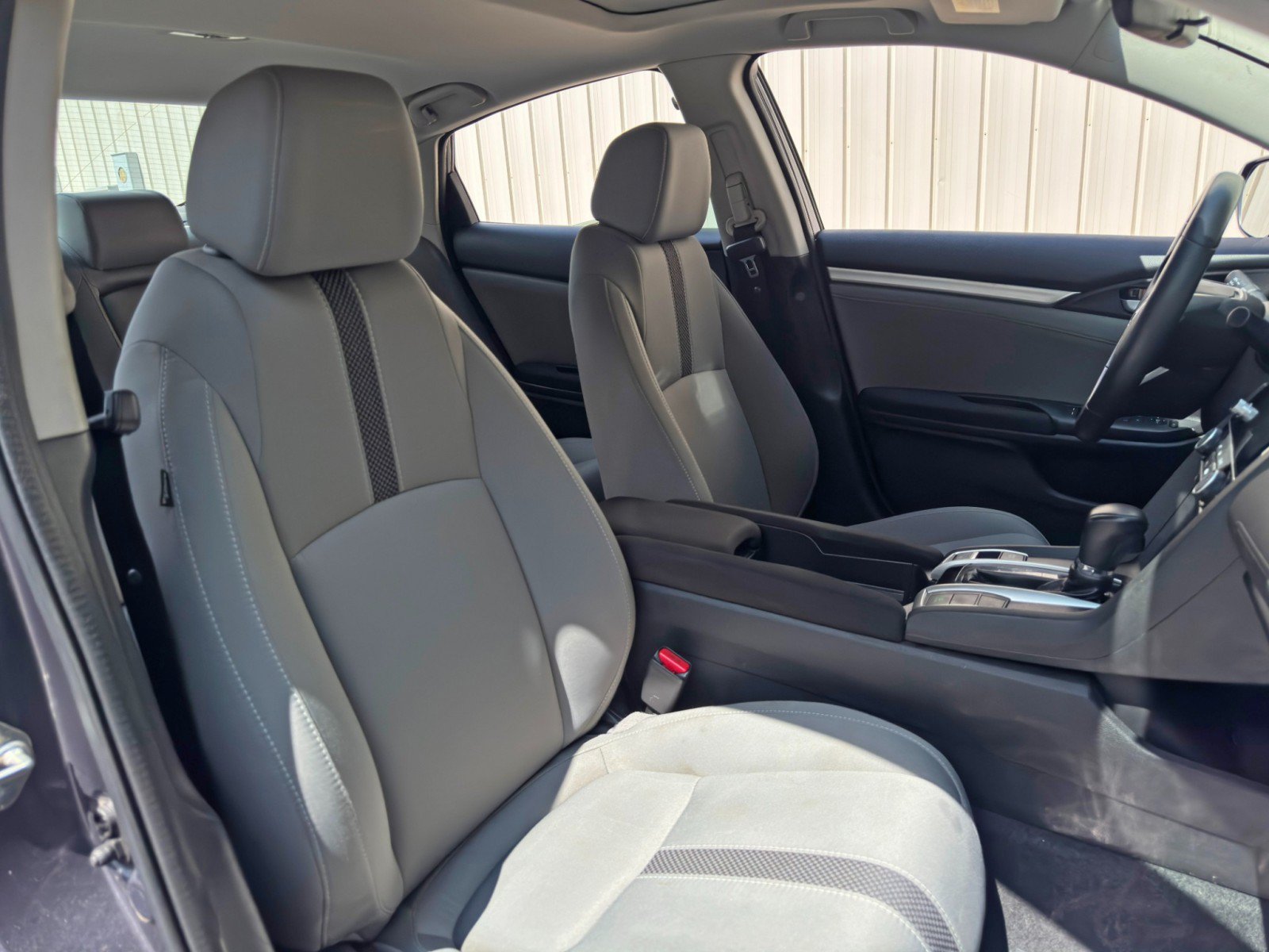 Used 2020 Honda Civic EX image 34