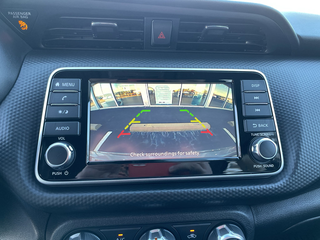 New 2025 Nissan Kicks Play S image 16