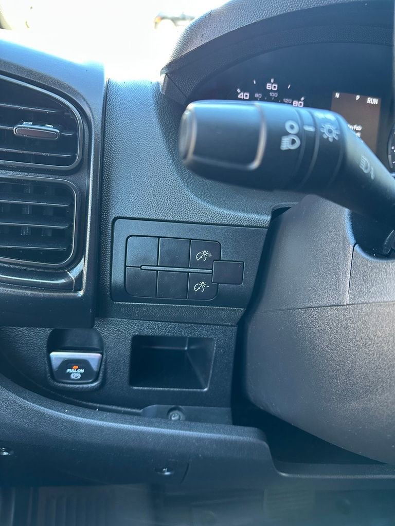 Used 2023 RAM ProMaster 2500 FWD image 13