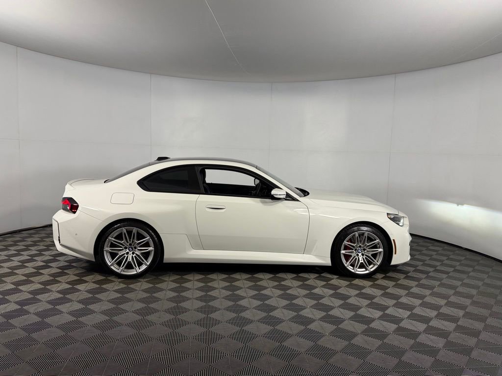 Used 2025 BMW M2 image 7