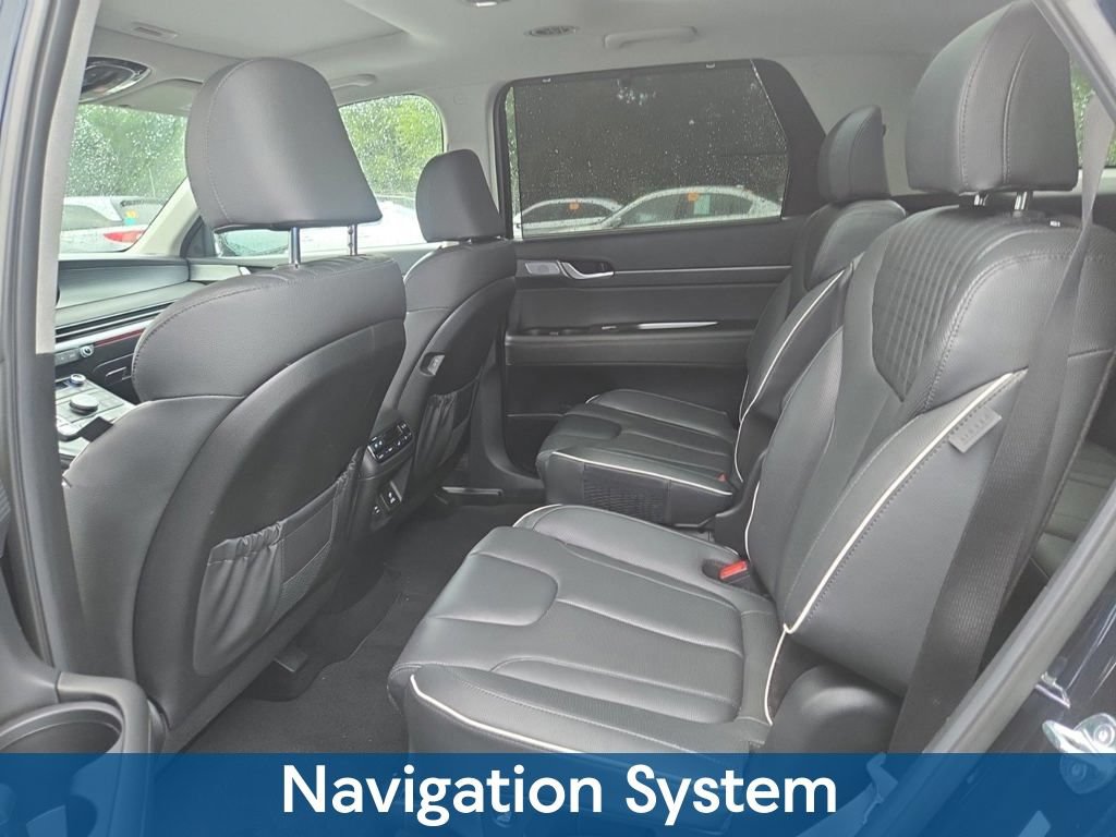 Used 2024 Hyundai Palisade Limited AWD/4WD image 3