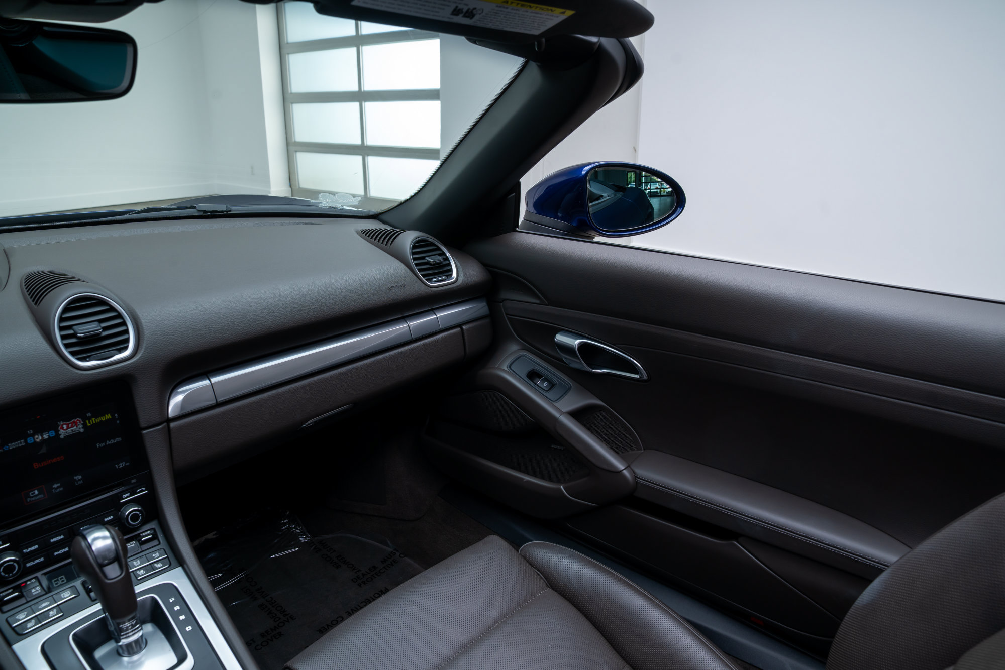 Used 2021 Porsche 718 Boxster S RWD image 12