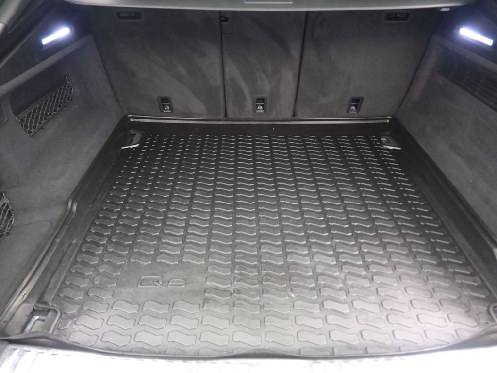 Used 2019 Audi Q8 Premium Plus w/ Premium Plus image 29