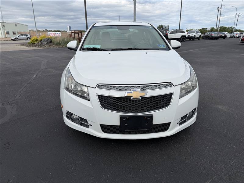 Used 2014 Chevrolet Cruze LTZ w/ RS Package FWD image 3