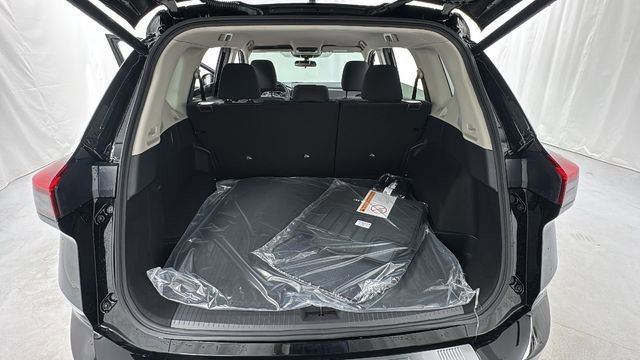 New 2026 Nissan Rogue SV AWD/4WD image 15