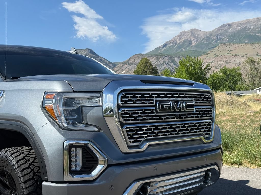 Used 2019 GMC Sierra 1500 Denali w/ Denali Ultimate Package AWD/4WD image 18