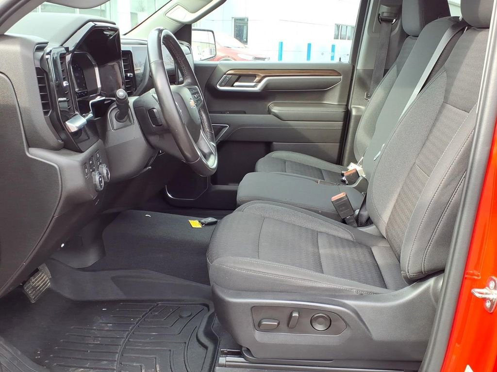 Certified 2022 Chevrolet Silverado 1500 LT image 19