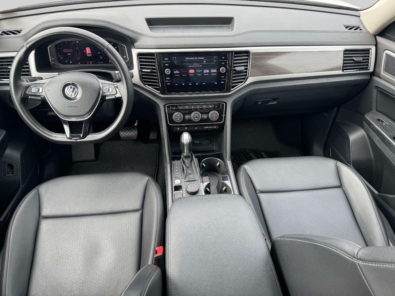 Used 2019 Volkswagen Atlas SEL AWD/4WD image 2