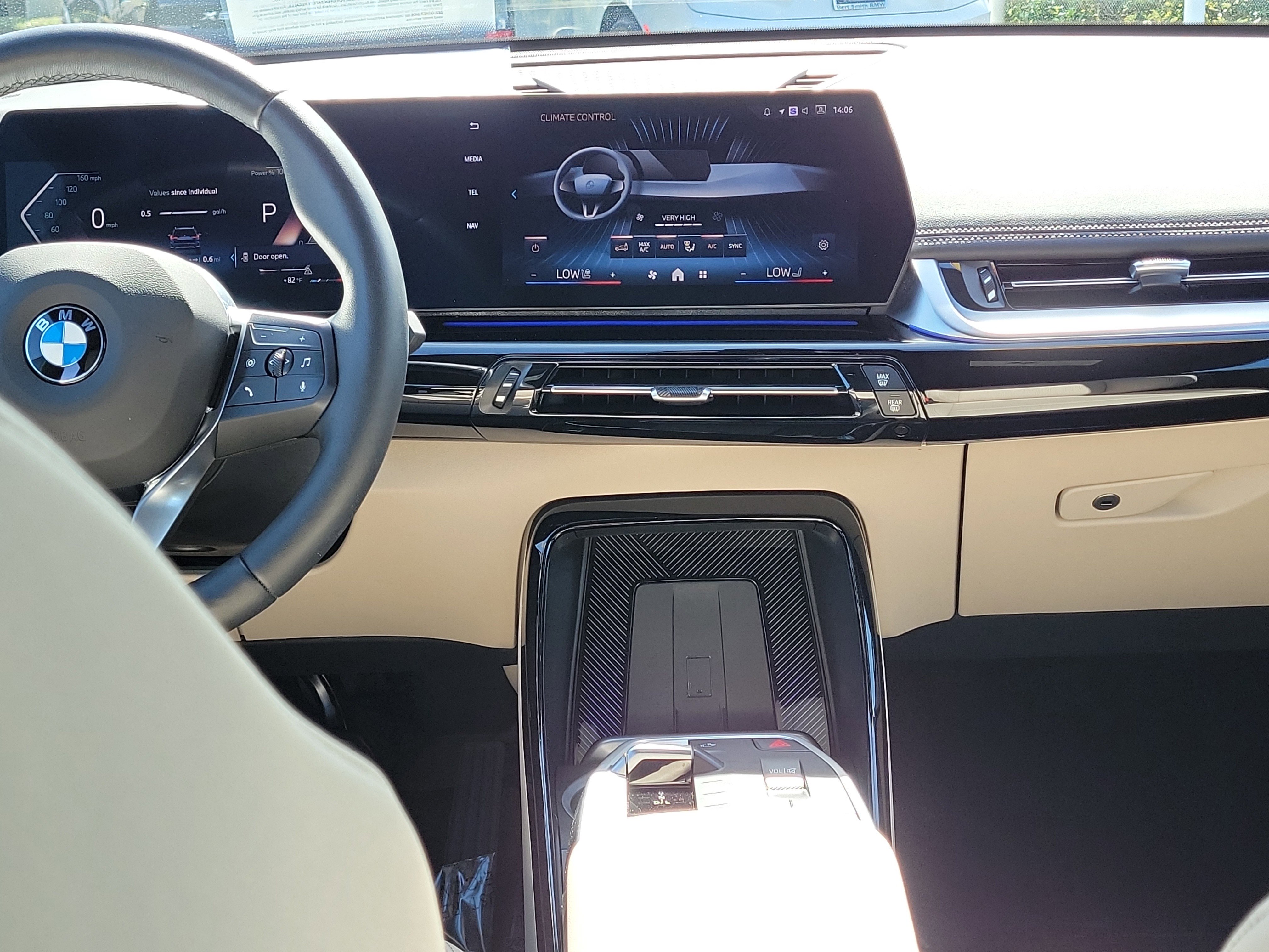 Used 2025 BMW X1 xDrive28i w/ Convenience Package image 17