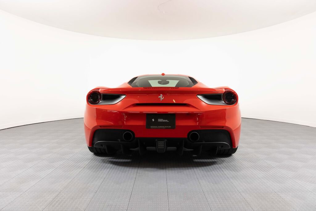 Used 2017 Ferrari 488 GTB image 16