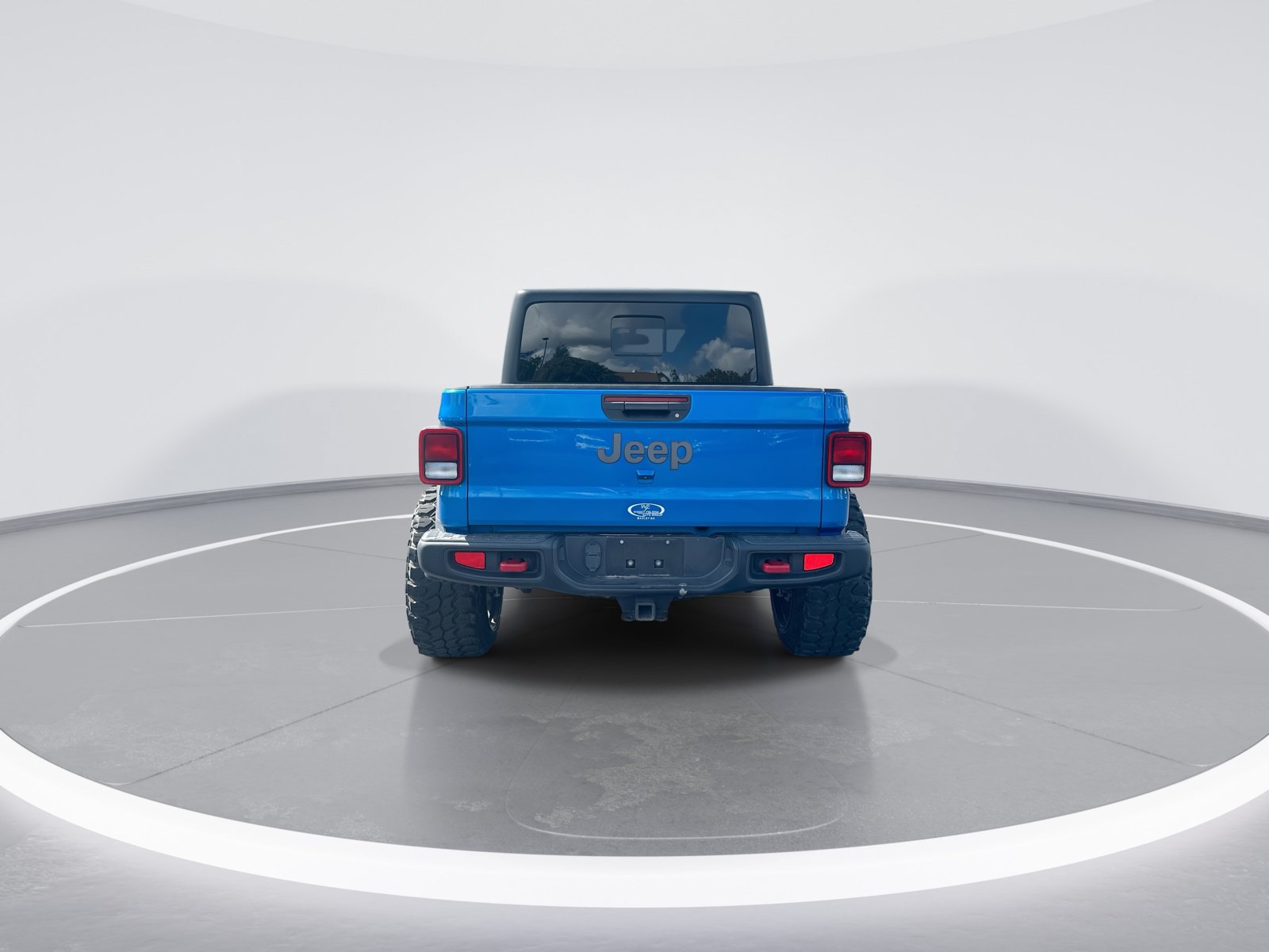 Used 2020 Jeep Gladiator Rubicon w/ Trailer Tow Package AWD/4WD image 8