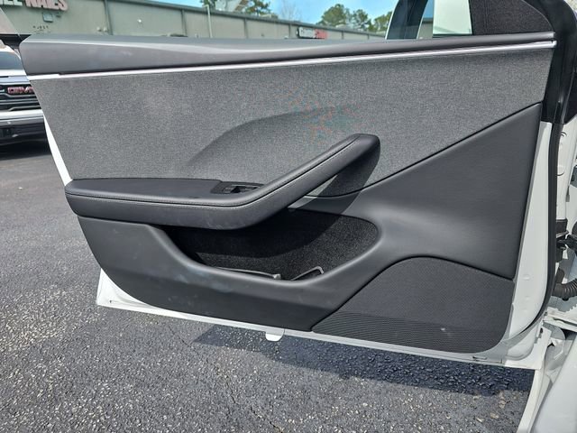 Used 2025 Tesla Model 3 Long Range image 29