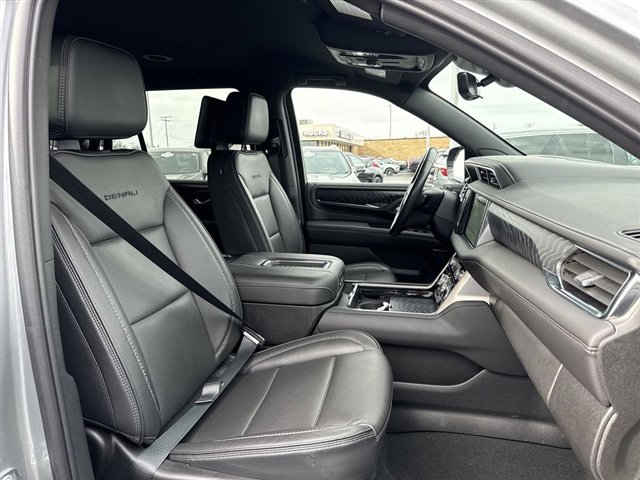 Certified 2024 GMC Yukon Denali w/ Advanced Technology Package image 30