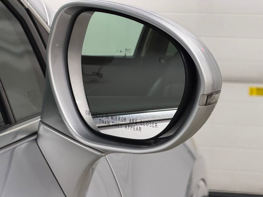 Certified 2017 Buick Envision Essence image 11