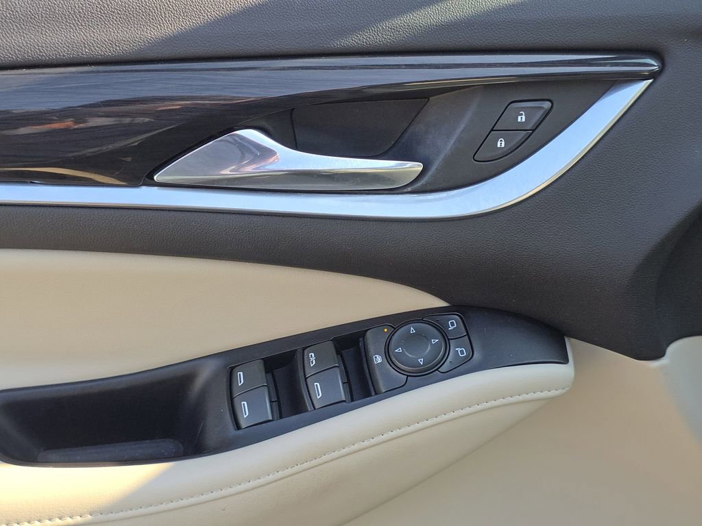 Used 2020 Buick Enclave Essence w/ Sport Touring Edition image 31