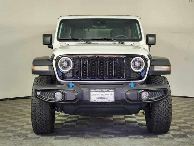 Used 2024 Jeep Wrangler Unlimited image 2
