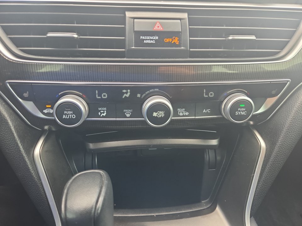 Certified 2022 Honda Accord Sport Special Edition image 18