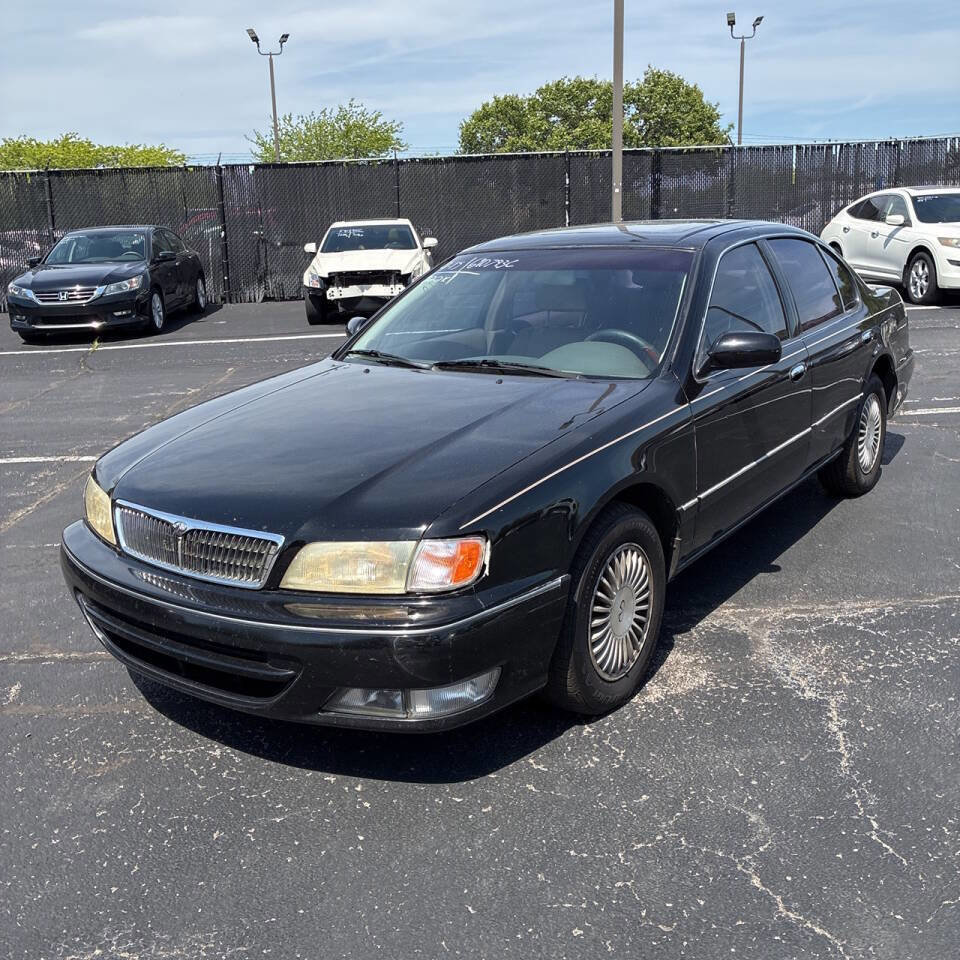 Used 1996 INFINITI I30 FWD image 2