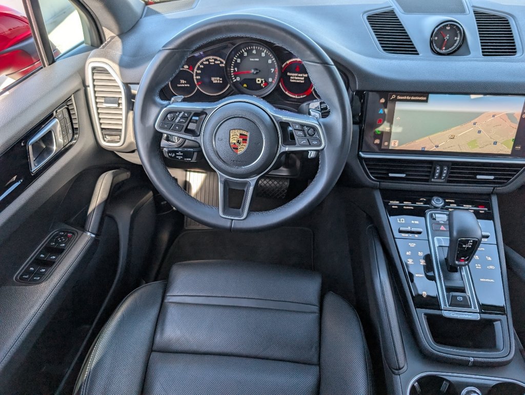 Certified 2023 Porsche Cayenne AWD/4WD image 19