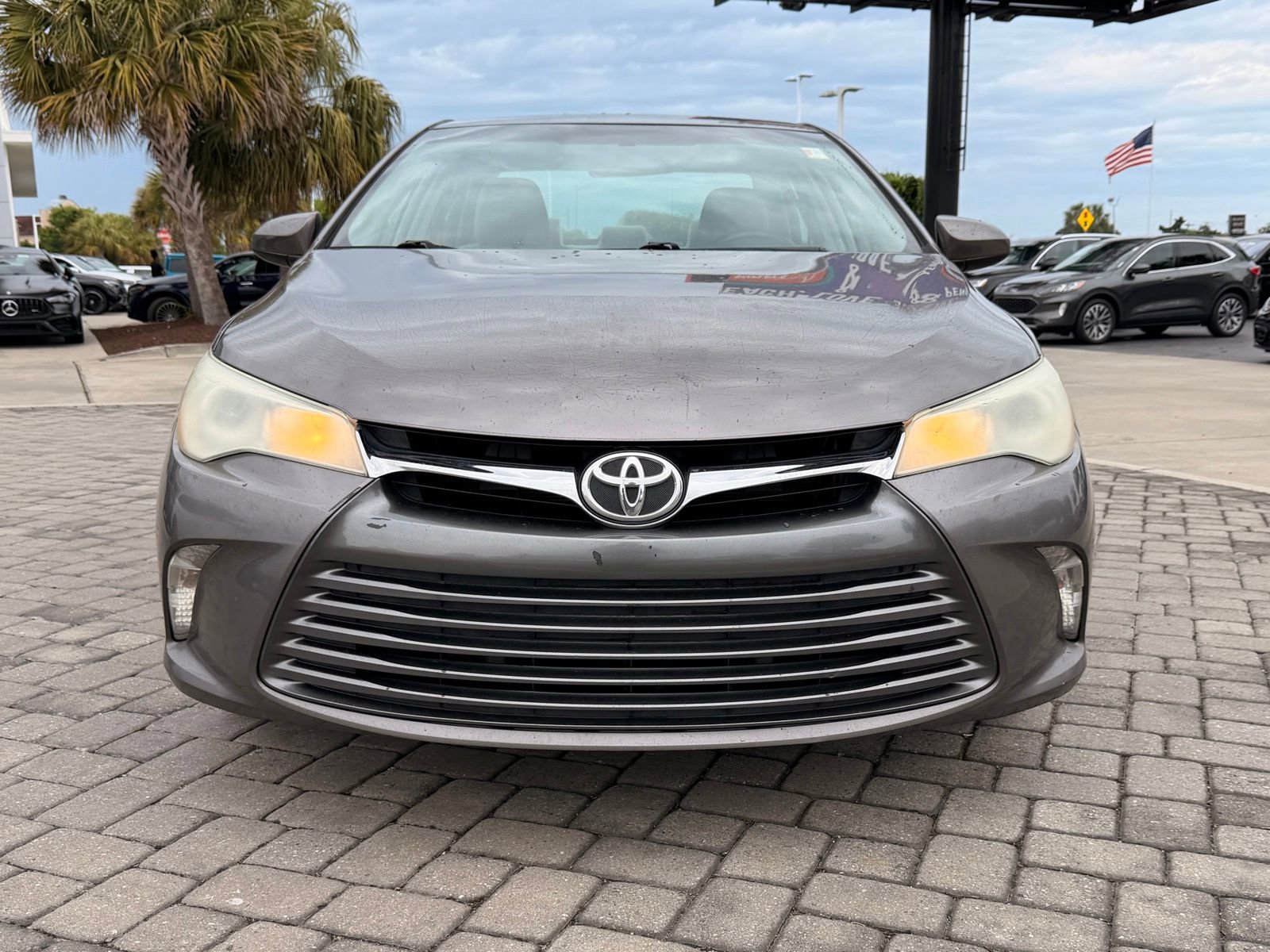 Used 2015 Toyota Camry LE FWD image 5