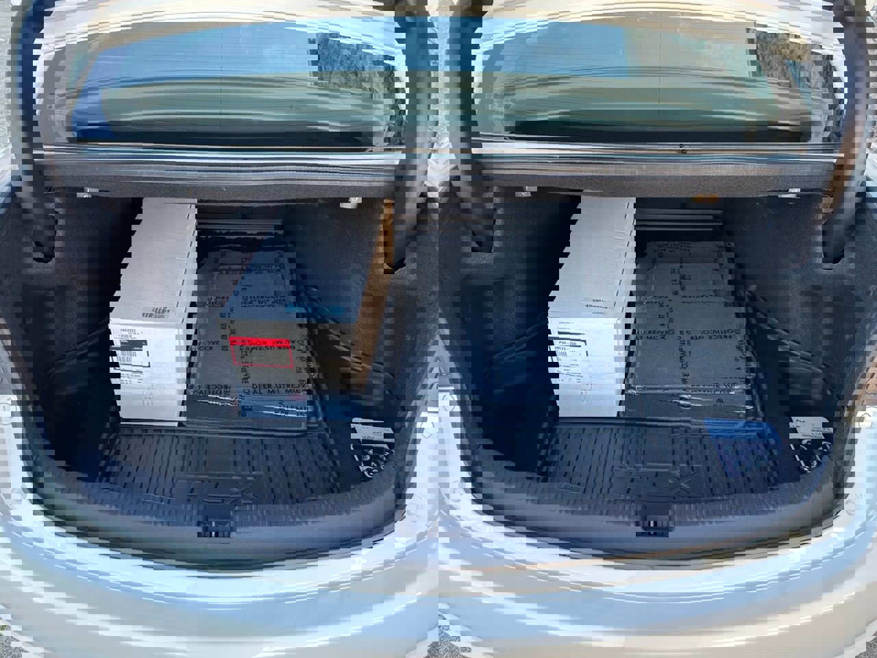 Used 2017 Acura TLX image 34