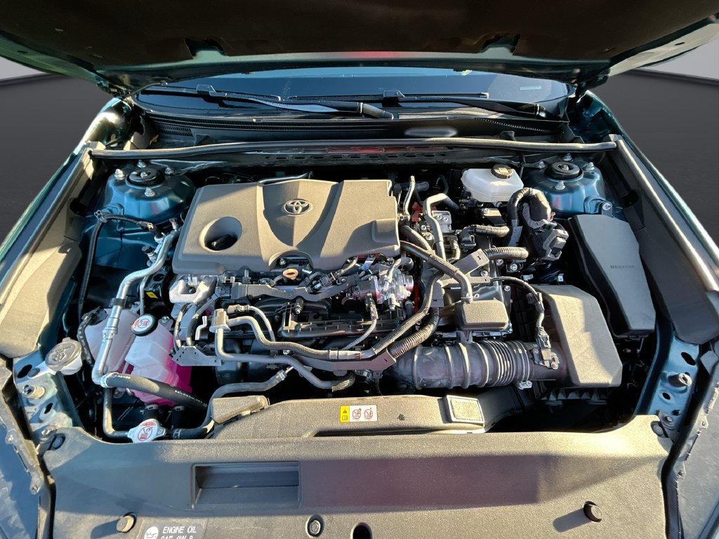 Used 2025 Toyota Camry SE FWD image 33