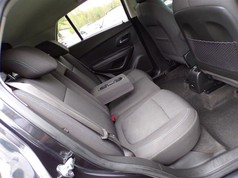 Used 2016 Chevrolet Trax LT image 23