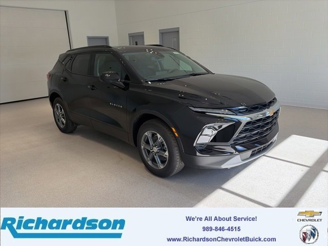 New 2025 Chevrolet Blazer LT w/ Convenience Package
