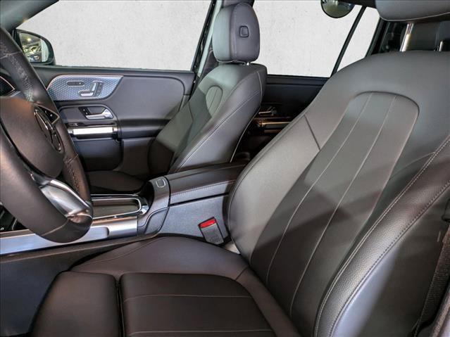 Used 2025 Mercedes-Benz GLB 250 image 19