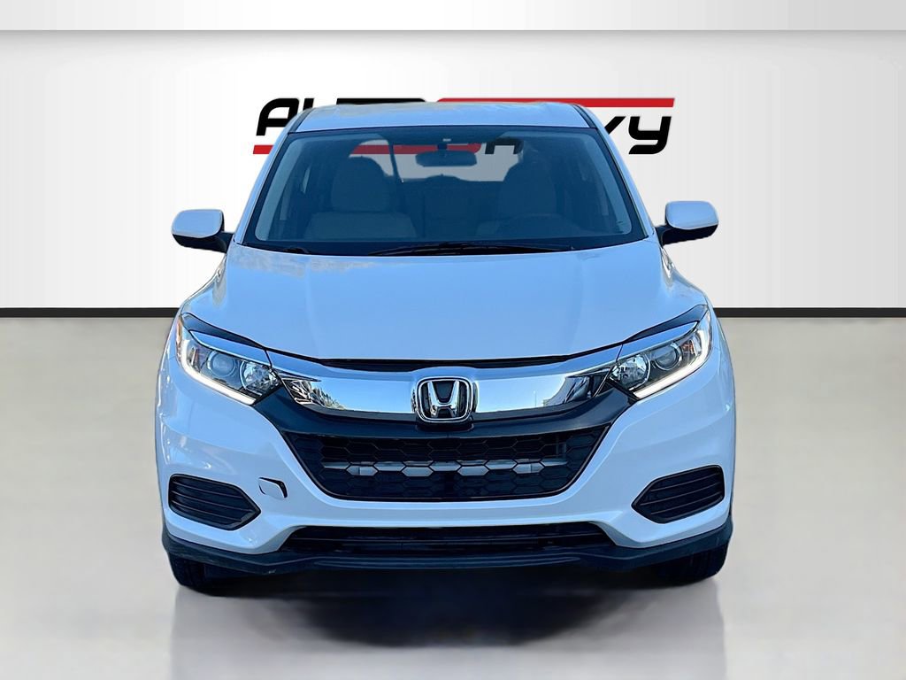 Used 2022 Honda HR-V LX image 2