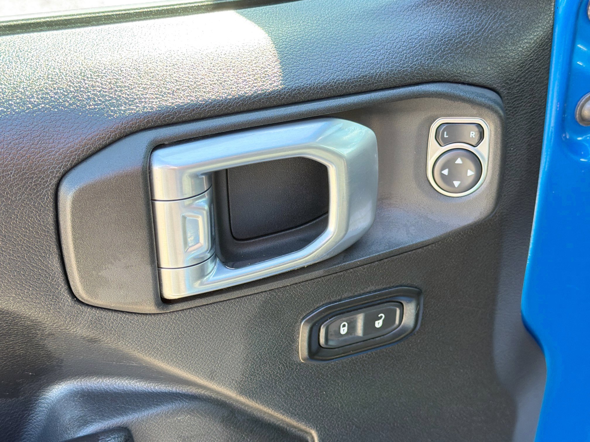 Used 2021 Jeep Wrangler Unlimited Rubicon w/ LED Lighting Group image 21