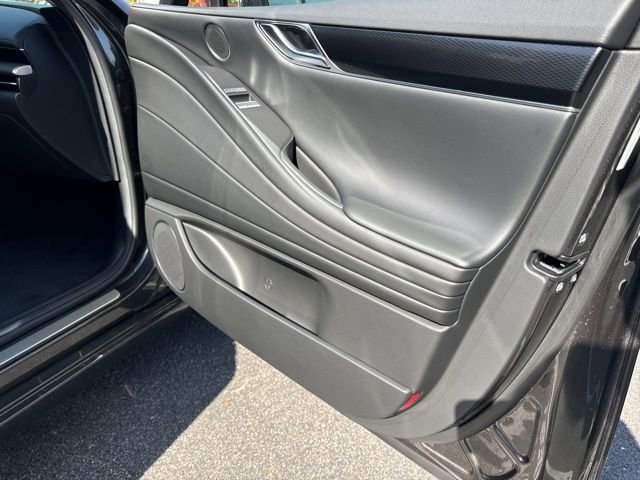 Used 2025 Genesis G80 2.5T image 22